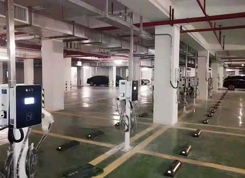 物業(yè)小區(qū)充電樁(圖5) 物業(yè)小區(qū)充電樁(圖5)